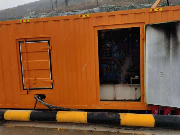 竞秀发电机出租 柴油发电机组电压低报警怎么办？