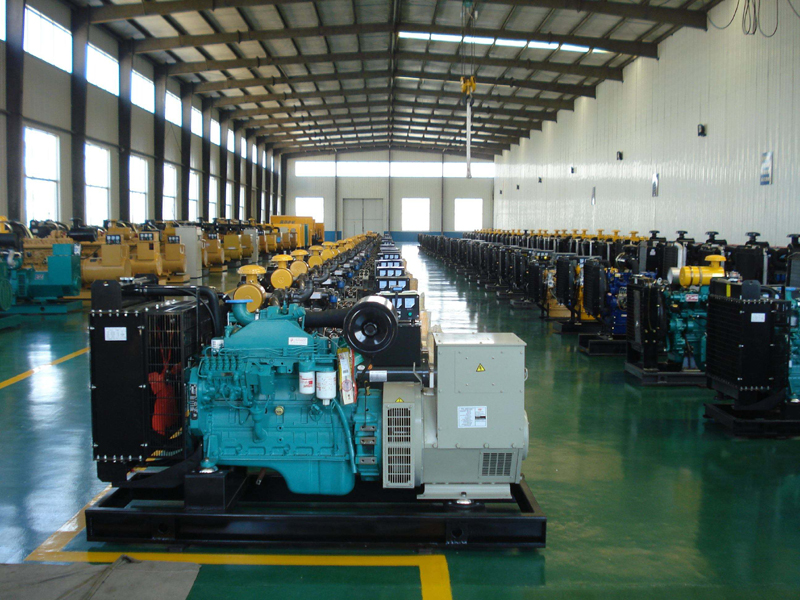 竞秀租赁发电机-柴油发电机组冒蓝烟、冒黑烟、冒白烟故障分析