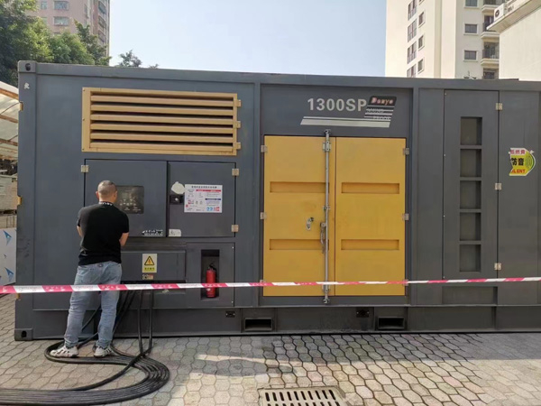 竞秀500KW发电机组冬季应该配多大的启动电瓶？